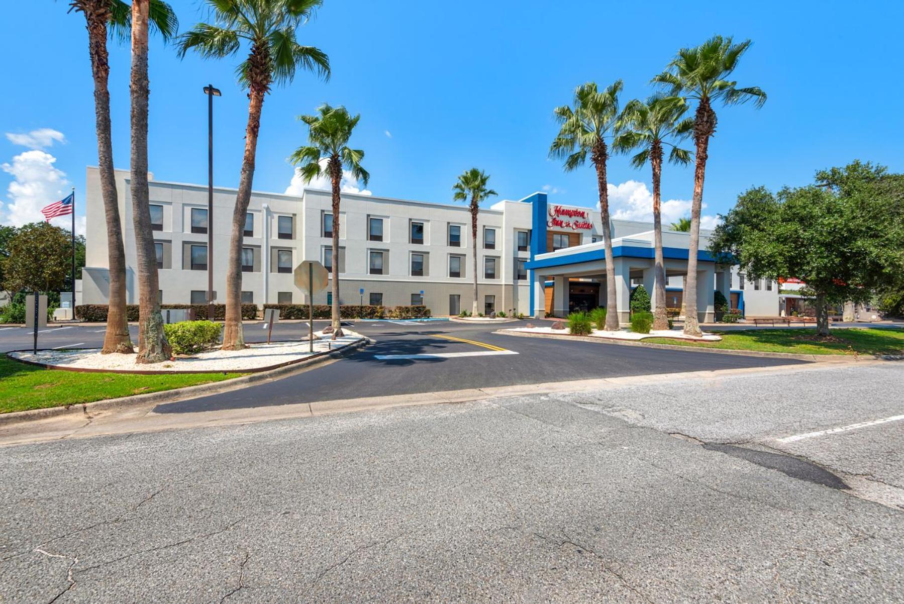 Hampton Inn & Suites Pensacola I-10 N At University Town Plaza מראה חיצוני תמונה