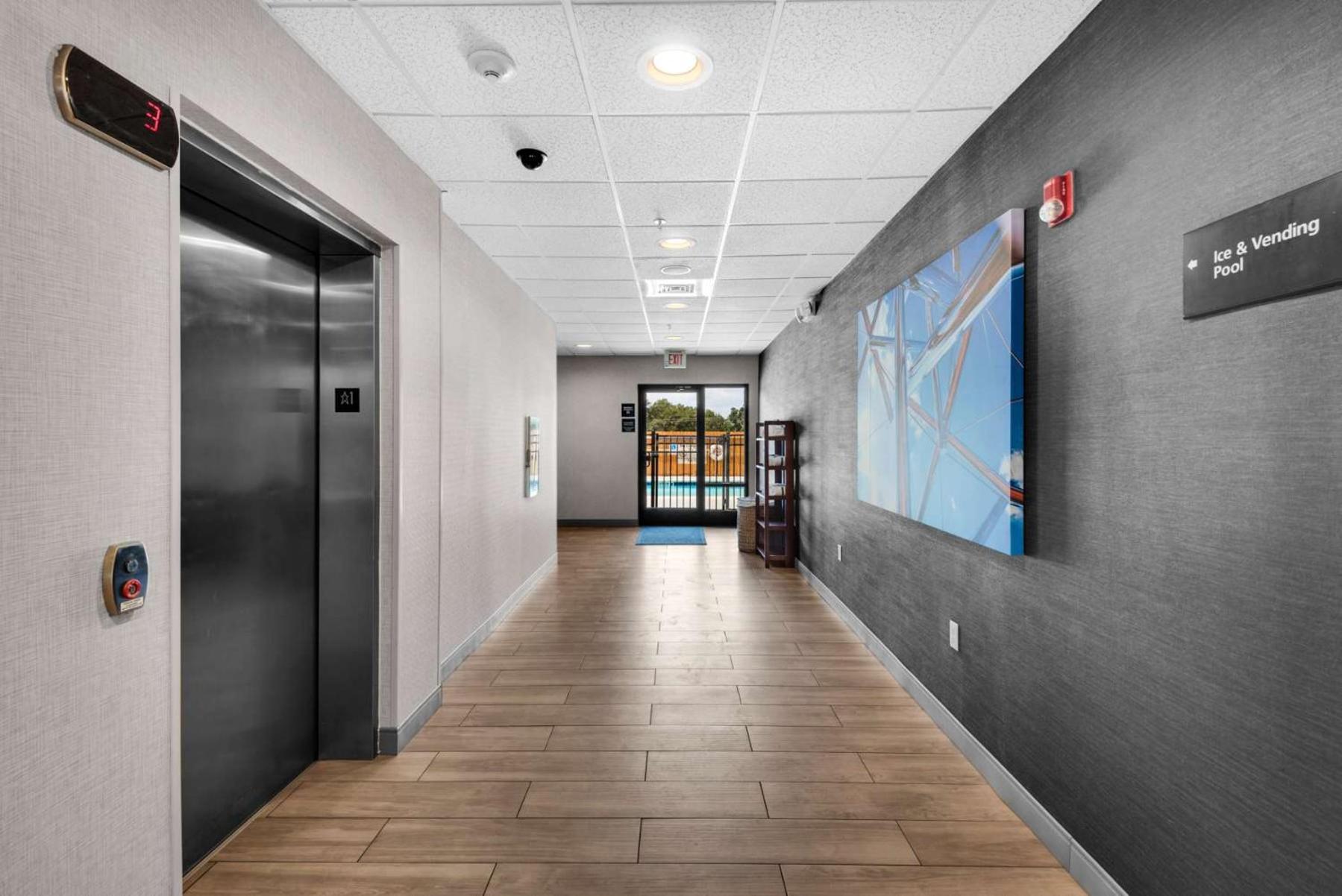 Hampton Inn & Suites Pensacola I-10 N At University Town Plaza מראה חיצוני תמונה