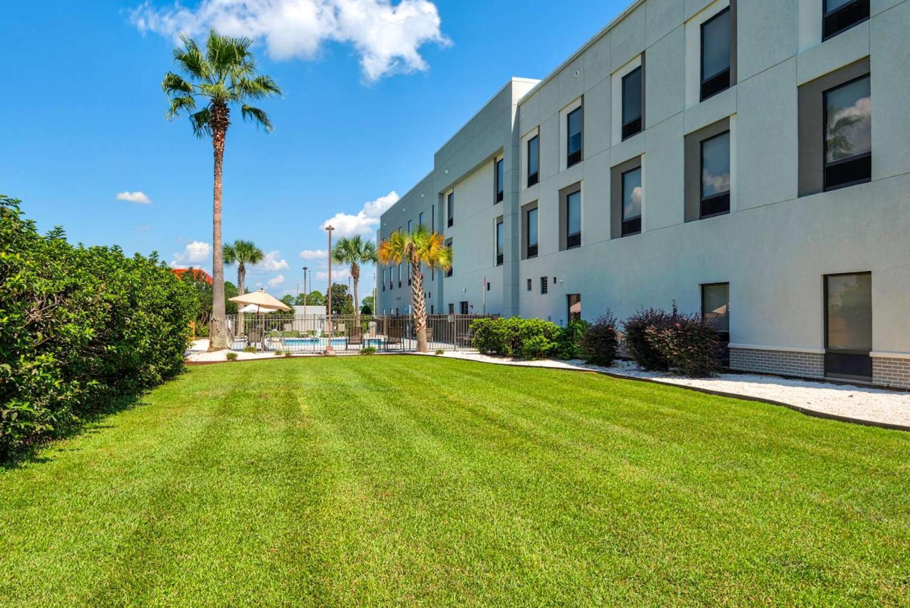 Hampton Inn & Suites Pensacola I-10 N At University Town Plaza מראה חיצוני תמונה