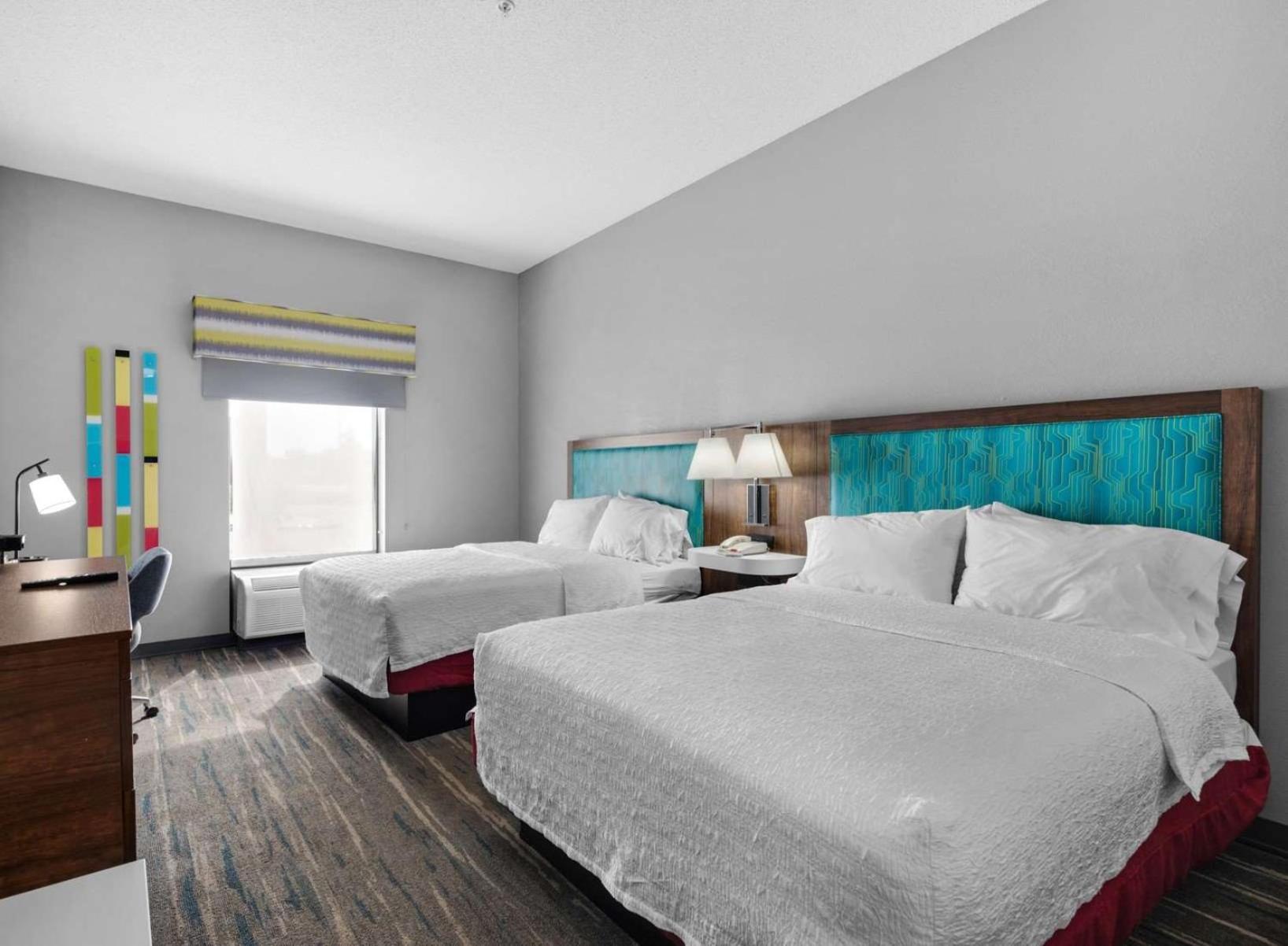 Hampton Inn & Suites Pensacola I-10 N At University Town Plaza מראה חיצוני תמונה