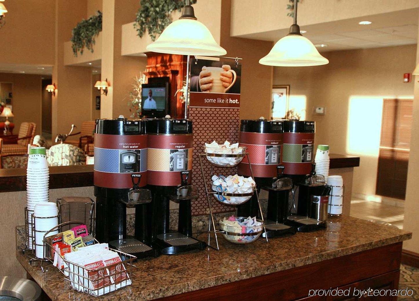 Hampton Inn & Suites Pensacola I-10 N At University Town Plaza מסעדה תמונה